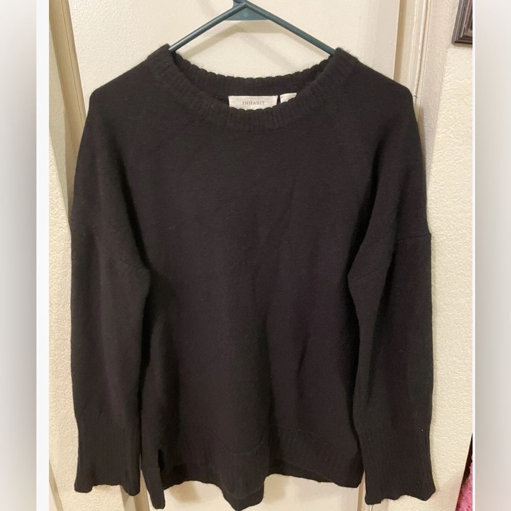inhabit black cashmere sweater sz s